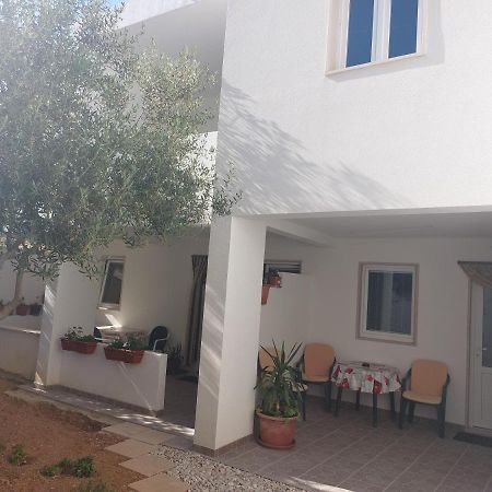 Apartments Slavica Bol Exterior photo