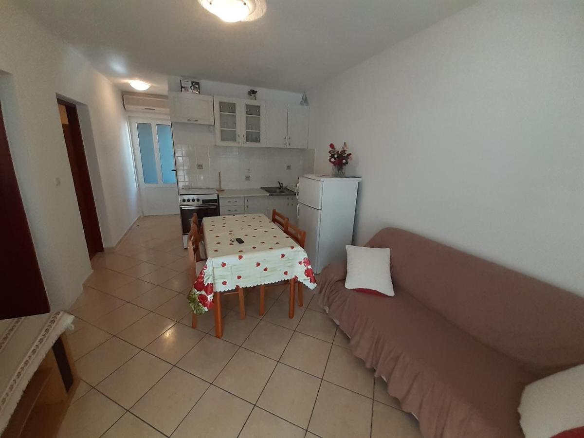 Apartments Slavica Bol Exterior photo